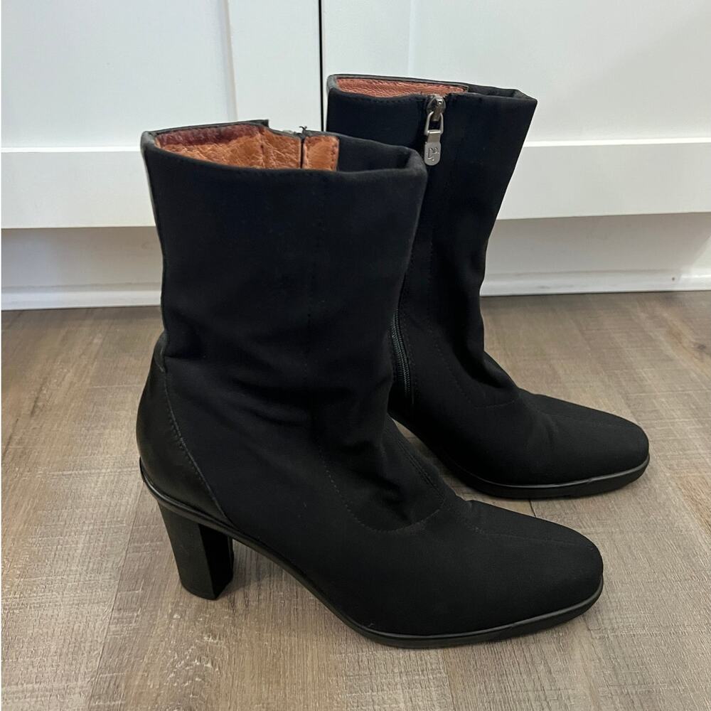 Donald J. Pliner Darka Black Stacked Heel Boots